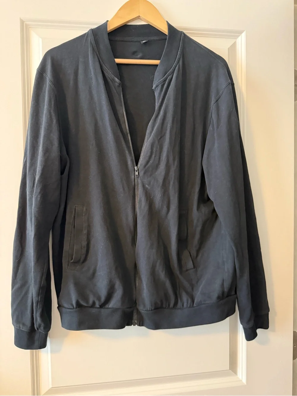 Uniqlo Black Zip-Up Jacket